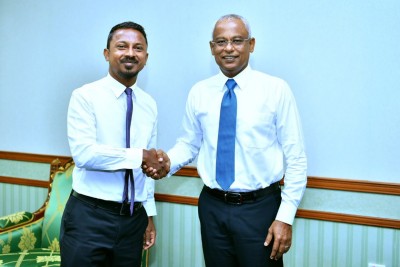 މަޖިލީހަށް ހޮވުނު އަމިއްލަ މެމްބަރަކާ ރައީސް ފުރަތަމަ ފަހަރަށް ބައްދަލު ކުރައްވައިފި