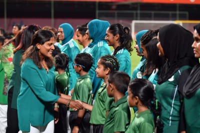 އަމީނިއްޔާގެ އަލިމަސް ފުޓުބޯޅަ މެޗު ފަސްޓްލޭޑީ ބައްލަވާލައްވައިފި