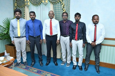 ފެހެންދޫ ކުދިން ސްކޫލަށް ދާން އުފުލާ ދަތި ރައީސްއާ ހިއްސާކޮށްފި