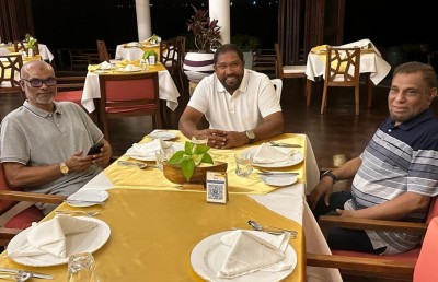 ނަޝީދުގެ ފެކްޝަނުން ގާސިމާ ބައްދަލުކޮށްފި