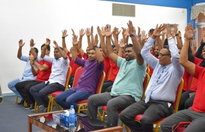 އަފީފްގެ ސެޝަނުން ގައުމީ ޓީމު ފޯރިން ކައްކުވާލައިފި