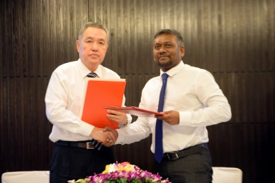 ޗައިނާ އާއި އިކޮނޮމިކް މިނިސްޓްރީއާ ދެމެދު އެއްބަސްވުމެއް ހަދައިފި