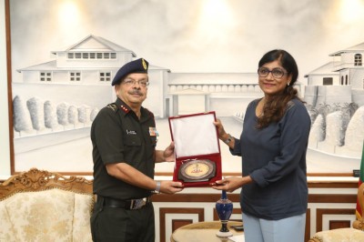 ސެނެހިޔާ ތަރައްގީ ކުރުމަށް އިންޑިއާ ސިފައިންނާ މަޝްވަރާ ކޮށްފި
