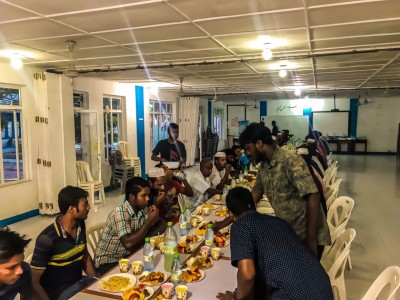 ނެއްލައިދޫގައި ބިދޭސީންނަށް ރޯދަވީއްލުމެއް ބާއްވައިފި