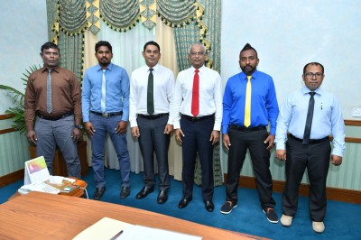 ކަނޑޫދޫ ރައްޔިތުންގެ ކަންބޮޑުވުންތައް ކައުންސިލަރުން ރައީސްއާ ހިއްސާކޮށްފި