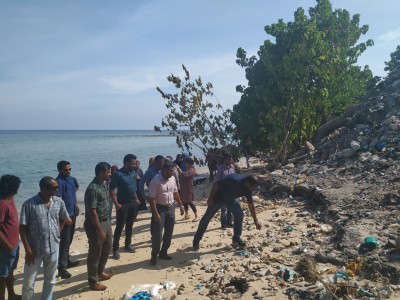 އިންޑިއާގެ އެހީގައި ރަސްދޫގެ ގޮނޑުދޮށް ހިމާުޔަތް ކުރަނީ