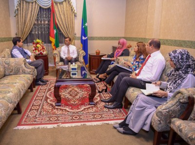 މަޖިލިސް ރައީސް އިންޑިއާ ސަފީރާ ބައްދަލު ކުރައްވައިފި