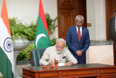 މޯދީ ދިވެހި ބަހުން: ތަފާތު ރޮނގުތަކުން ގުޅުން ބަދަހި ކުރާނަން