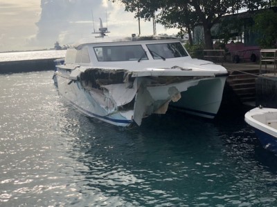 ދޯންޏަކާ ލޯންޗެއް ޖެހި ބޮޑެތި ގެއްލުންތަކެއް