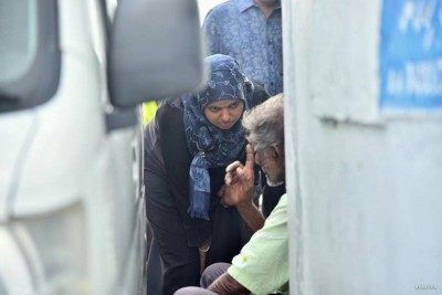 ބާޒާރުމަތީގައި ސަލާންޖަހާ 20 މީހަކަށް ޖެންޑާގެ އެހީ