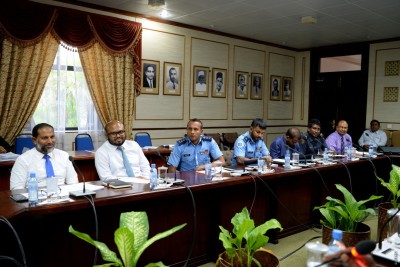 އަދީބުގެ ހުކުުމުން ބާކީ އޮތް ވަރު މަޖިލީހުން ސާފު ކުރަނީ