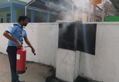 ޑިސްޓްރިބިއުޝަން ފޮއްޓެއްގައި ރޯވި އަލިފާންގަނޑު ނިއްވާލައިފި