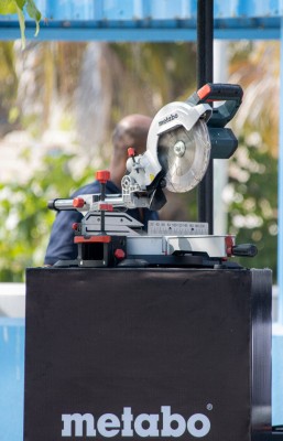 ވެލިގާގެ ރޯޑް ޝޯއަށް ބޮޑު ތަރުހީބެއް