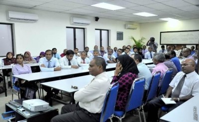 ރާއްޖޭގެ 1000 ސިވިލް ސާވެންޓުން އިންޑިއާއިން ތަމްރީންކުރަނީ