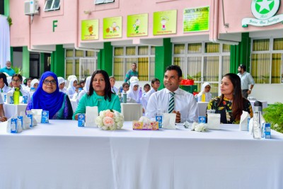 މާދަމާއިން ފެށިގެން ހުރިހާ ސްކޫލެއްގައި ނާސްތާ ދޭނެ: މިނިސްޓްރީ