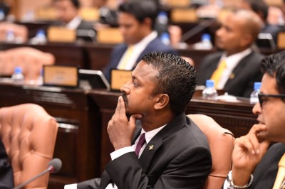 ބަންޑާރަނައިބު އިނދެގެން ބާ ކައުންސިލް މިނިވަނެއް ނުވާނެ: އުޝާމް