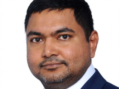 ކޮރަޕްޝަންތަކެއް ފެންމަތިކުރަމުން ސްޓޭޓް މިނިސްޓަރަކު އިސްތިއުފާދެއްވައިފި