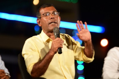 ހަނގުރާމައަށް ދިޔަ ދިވެހިން ގެނައުމާ ނަޝީދު ދެކޮޅު