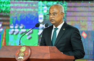 ރޯދައަށް ބޭރުން ހާފިޒުން ގެންނަން ޖެހޭތީ ރައީސްގެ ކަންބޮޑުވުން