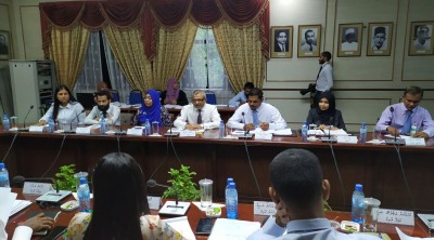 ވަކި ވަކިން ބްރޯޑްކޮމްގެ މެމްބަރުން ހާޒިރުކޮށް މައްސަލަތައް ބަލަން ފަށައިފި