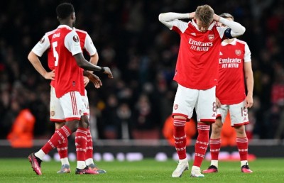 ޔުރޮޕާ ލީގުން އާސެނަލް ކަޓައި، ޔުނައިޓެޑާއި ޔުވެންޓަސް ކުއާޓާ އަށް