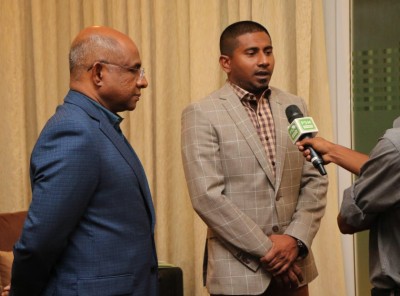 އައިއޯއައިޖީގެ ބިޑް ކާމިޔާބު ކުރުމުގެ މަސައްކަތަށް މަހުލޫފާއި ޝާހިދު ސީޝެލްސްއަށް