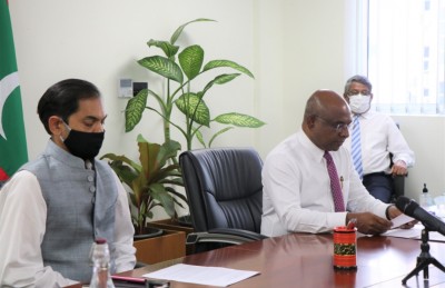 މާލެ ސިޓީ ކައުންސިލަށް އިންޑިއާއިން 16 ވެހިކަލް ހަދިޔާކޮށްފި