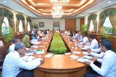 ދެ ސަރުކާރުގެ ސިޔާސީ މަގާމުތަކުގެ ތަފާތަކީ 128
