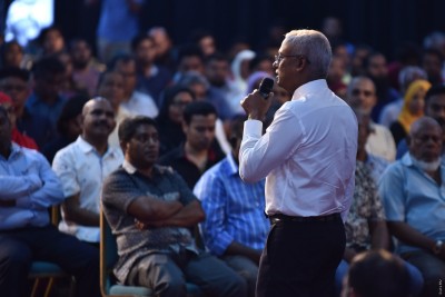 ގިނަ ދުވަސްތަކަކަށް ފަހު ޖަޒީރާ ހޮޅުއަށީގެ ބައްދަލުވުމެއް ބާއްވަނީ