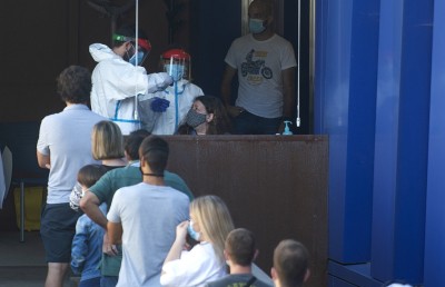 ވައިރަހާ ދެކޮޅަށް މަސައްކަތް ކުރަން ސްޕޭނުގައި ސިފައިން ނެރެނީ