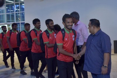 އައިއޯއައިޖީއަށް ޒުވާން ޓީމެއް: ކޯޗުގެ އުންމީދު ނުހަނު ބޮޑު