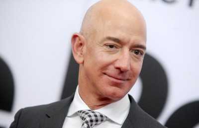 އެމެޒޯންގެ ވެރިޔާ ޖެފް ބެޒޯސްގެ މިލްކިއްޔާތު 200 ބިލިއަން ޑޮލަރަށް އަރައިފި