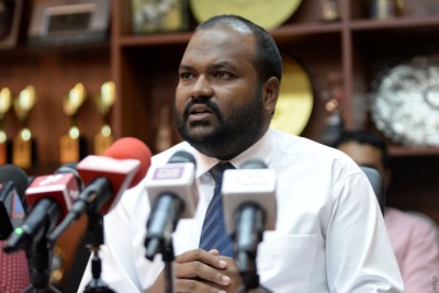 ނުއުފައްދާ ކުންފުންޏަކަށް ފަޅެއް ވިއްކި މައްސަލަ ބަލަނީ