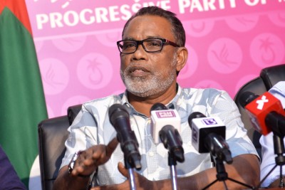 ސަރުކާރުން ބޭނުންވަނީ ރައީސް ޔާމީން ސިޔާސީ މައިދާނުން އެކަހެރި ކުރަން: އަދުރޭ