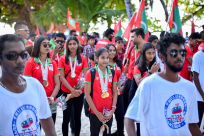 ރަން ތަރިންނަށް ތުލުސްދޫއިން ހޫނު މަރުހަބާއެއް