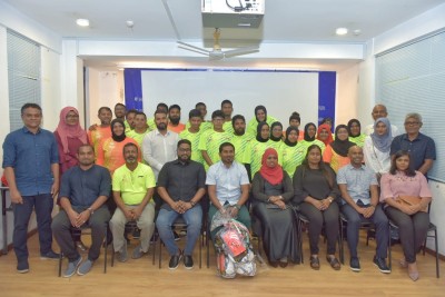 ހާއްސަ އެހީއަށް ބޭނުންވާ ކުދިންގެ ފުޓުބޯޅަ މުބާރާތަކަށް ރާއްޖޭގެ ދެ ޓީމު އިންޑިއާއަށް ފުރައިފި