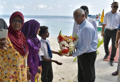 ރައީސް ބ އަތޮޅަށް ވަޑައިގެންފި