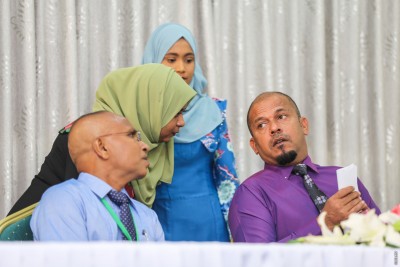 އިލެކްޝަންސް ކޮމިޝަންގެ މެމްބަރަކަށް މަދުވެގެން އަންހެނަކު އައްޔަން ކުރަން ޖެހޭ: ޝަރީފު