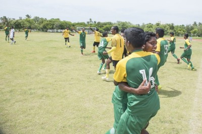 ބެންގަލޫރު އެފްއޭ ބަލިކޮށް މާޒިޔާގެ ޒުވާން ޓީމު ޖޯއީ ކަޕުގެ ތަށި އުފުލާލައިފި
