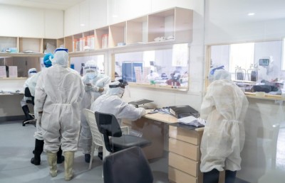 ކޮވިޑް ޖެހިގެން އެއް މަހުގެ ކުއްޖެއްގެ ހާލު ދެރަވެ އައިސީޔޫގައި