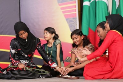 ދިވެހި އަދަބިއްޔާތުގެ ކަޅުފޮއިރޭ