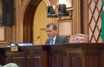 ޝަހީބާއި ޒައިނާ ވަކިކުރުމުގެ މައްސަލަ މަޖިލިސް ރައީސްގެ މޭޒުގައި އޮންނަތާ މަހެއް