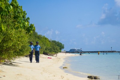 ކެނޯއެއްގައި މޫދަށް ދިޔަ ދެ މީހަކު ގެއްލިގެން ހޯދަނީ