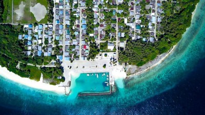 ނެއްލައިދޫގައި ކުޅުނު މެޗެއް ހޫނުވެ މާރާމާރީ ހިންގައިިފި