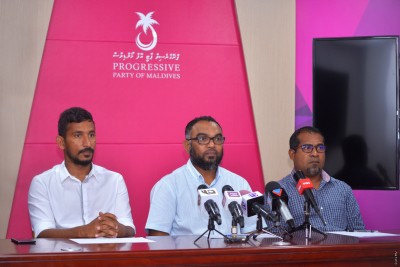 ސިޔާސީ ކުރިމަގު އޮތީ ގާސިމާއެކު ކަމަށްބުނެ ކުރީގެ މެމްބަރުންތަކެއް ޖޭޕީއަށް!