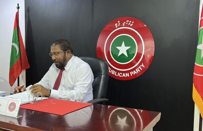 ގާސިމްގެ ވެރިކަމެއްގައި ގެންގުޅޭނީ ނާސިރާއި މައުމޫންގެ ހާރިޖީ ސިޔާސަތު