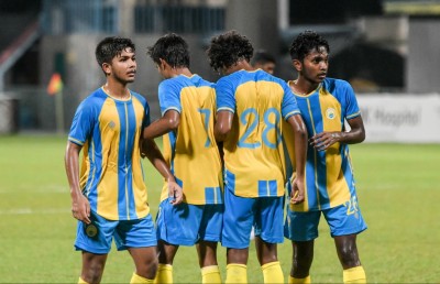 ޒުވާން ސްކޮޑަކާއެކު ނުކުތް ވެލެންސިއާ ބަލިކޮށް، ސަސް ސެމީއާ ގާތަށް