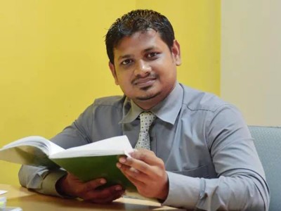 ވަޒީފާއާ ބެހޭ ޓްރައިބިއުނަލްގެ ރައީސް ޝިފާއު އިސްތިއުފާ ދެއްވައިފި