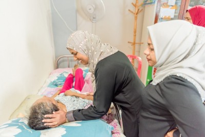 ސޯޝަލް ޕްރޮޓެކްޝަން ސްކީމުން ފައިދާ ކުރޭތޯ ބަލަން ޝިދާތާ ގޭގެއަށް