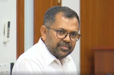 ޔާމީނަށް އެއް މިލިއަން ޑޮލަރު ހޯދަން ގޯއްޗެއް ވިއްކިން: ޒަމީރު